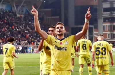 Tadic'e saldırıp soymak istedi! Hapsi boyladı