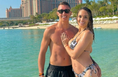 Muslera aşka geldi! Eşine böyle seslendi