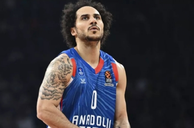 Anadolu Efes, Real Madrid deplasmanında