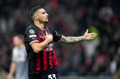 Fenerbahçe rakamı belirledi! Top artık Krunic'te!  Alternatifi de hazır