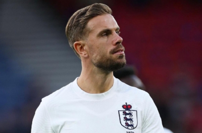 Jordan Henderson, Arabistan'dan çabuk sıkıldı! Dönmek istiyor