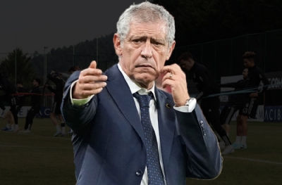 Santos, Beşiktaş'a kimleri getirecek? Barcelona'daki eski öğrencisi gündemde