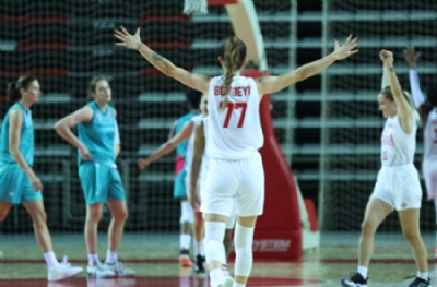 Antalya Büyükşehir Belediyespor Toroslar Basketbol - Melikgazi Kayseri Basketbol: 81-80 (MAÇ SONUCU)