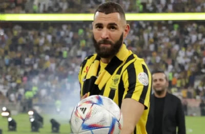 Benzema'da son gelişmeler! Antrenman kampından çıkarıldı