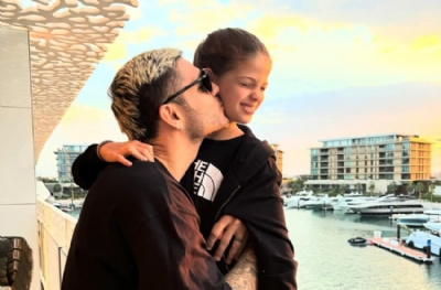 Taraftar Icardi'yi bağrına bastı! Arjantinli oyuncu Inter'e döndü dönüyor