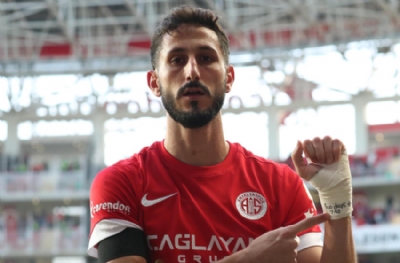 'Jehezkel'in hedefi Süper Lig'e dönmek! O yüzden sözleşmesini feshetmiyor'