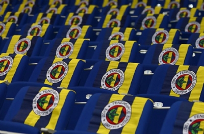 Erasmus için gelen öğrenci Fenerbahçe takımının olur olmadık sırlarını ifşa etti