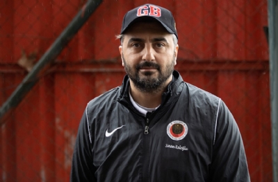 Sinan Kaloğlu: Çocuklar için ne desem az