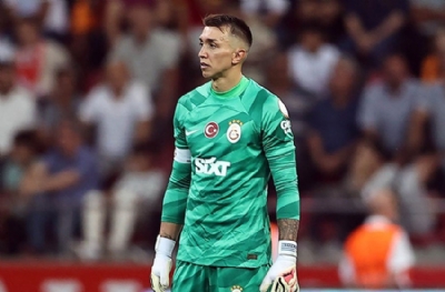 10 milyon Euro yoksa! Galatasaray, Muslera ile devam etmek zorunda