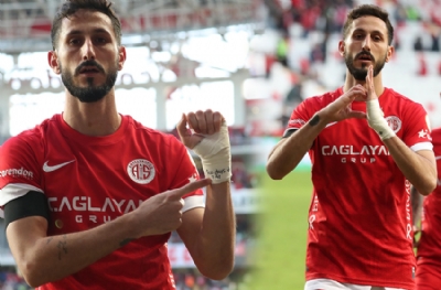 Jehezkel'de işler arap saçına döndü! Antalyaspor sözleşmeyi feshetmeye yanaşmıyor