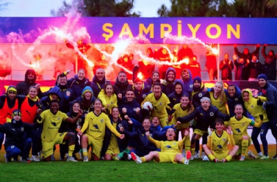Fenerbahçe lider