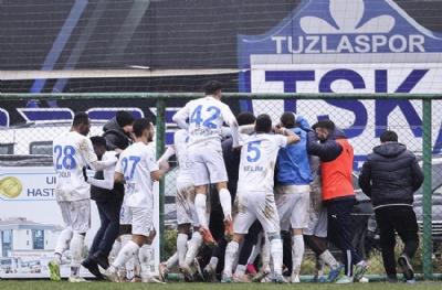 Tuzlaspor - Altay: 2-0 (MAÇ SONUCU)