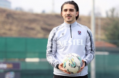 Abdülkadir Ömür'ün yeni takımı belirlenme aşamasında