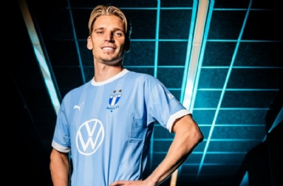 Larsen resmen Malmö'de!