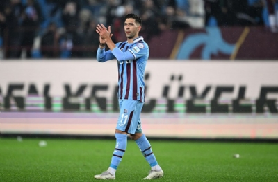 Resmen Terim'in yanına gitti