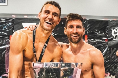 Sergen Yalçın aradığı devi Lionel Messi'nin yanında buldu
