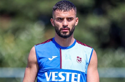 Trabzonspor'a bir şok daha! Oyuna devam edemedi