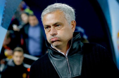 Mourinho, Napoli'ye gitmiyor! Başkandan yalanlama geldi