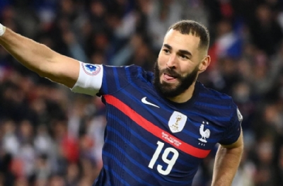 ManU, Benzema'dan neden vazgeçti?