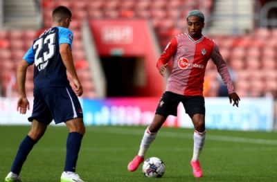 Arsenal'e yeni sağ bek: Kyle Walker-Peters