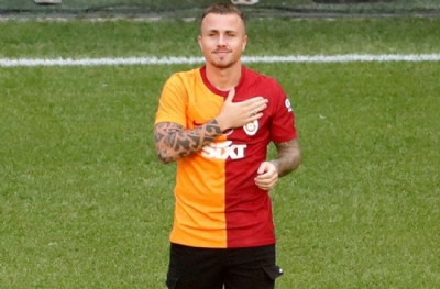 Galatasaray muradına erdi! Angelino imza için İtalya'da