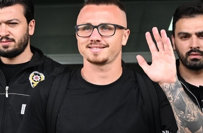 Galatasaray'da Angelino kabusu sona erdi!