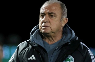 Yunan basını Terim'i yerden yere vurdu!