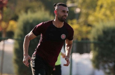Fenerbahçe'de Serdar Dursun’u tartışması! İsmail Kartal ‘Alınsın’ diyor, taraftar istemiyor
