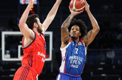 Anadolu Efes - Bahçeşehir Koleji: 91-82