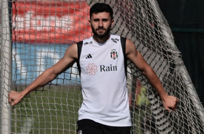 Beşiktaş ayrılığı duyurdu
