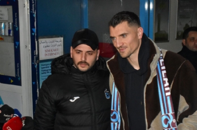 Thomas Meunier Trabzon'a imzaya geldi! İşte ilk sözleri
