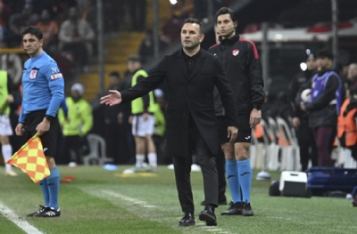 Okan Buruk’tan sol bek sözleri! “En iyi seçeneği seçmeye çalışıyoruz”
