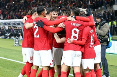 Milliler iki özel maç yapacak