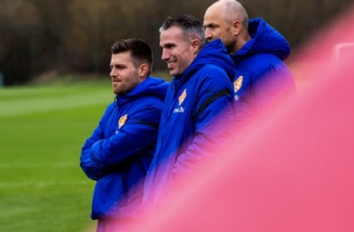 Robin van Persie Manchester'a geri döndü