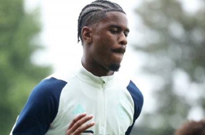Jakub Kiwior'un yeri doluyor! Arsenal'den Jorrel Hato hamlesi
