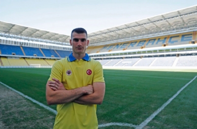 Trabzonspor beğenmedi, kovdu! Fenerbahçe kurtarıcı olarak getiriyor