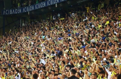 İsmail Kartal'dan bir engel daha! Sevgililer Günü'nde buluşmaya engel