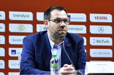 Filenin Efelerine Fransız koç