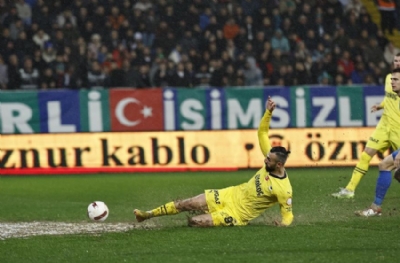 Serdar Dursun gazı böyle almış: Yapıştır golü aşkım!