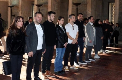 Zaferin Rengi oyuncuları, Anıtkabir'i ziyaret etti
