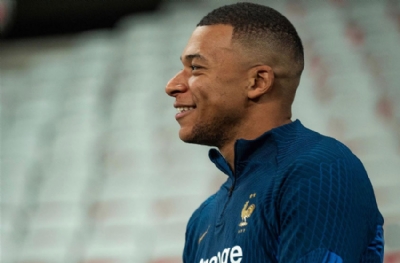 PSG, Mbappe'ye vereceği parayla 2 yıldız alıyor
