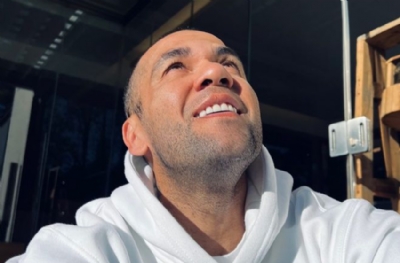 Dani Alves'e büyük şok! Yıldız futbolcu kaç yıl hapis yatacak?