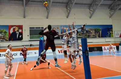 TÜRŞAD - Galatasaray HDI Sigorta: 1-3 (MAÇ SONUCU)