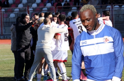 Yattara'nın ilk maçı yarıda kaldı