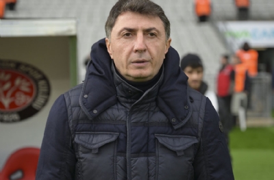 Şota Arveladze: 10 kalmanın zorluğunu yaşadık