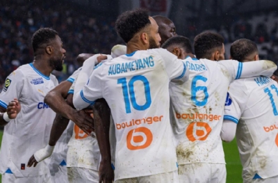 Gattuso gitti, Marsilya kendine geldi! Gasset'ten iyi başlangıç