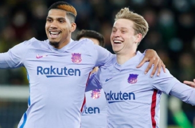 Barça'da 2 yıldız hakkında karar çıktı! Araujo ve de Jong kalacak