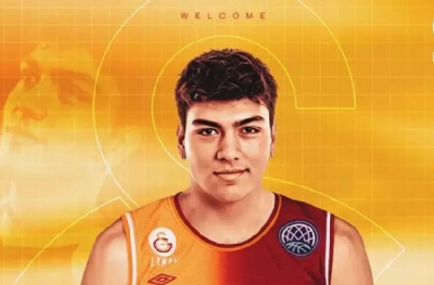 Karahan Tuan Efeoğlu, Galatasaray Ekmas'a imza attı