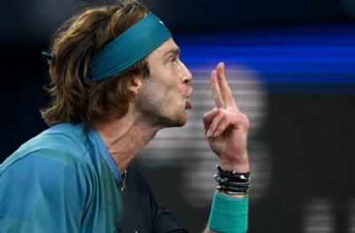 Rublev'e şok diskalifiye! Gözünün yaşına bakmadılar