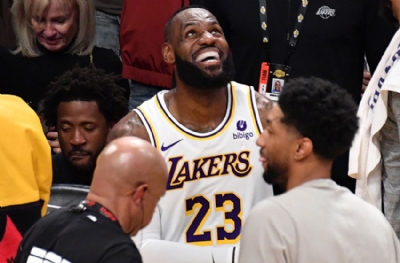 Los Angeles Lakers - Denver Nuggets: 114-124 (MAÇ SONUCU)
